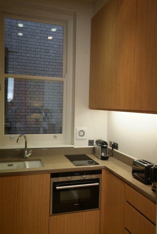 Chelsea: Exceptional 1Br W/Views Of The River Thames & Battersea Park Apartment Лондон Екстериор снимка