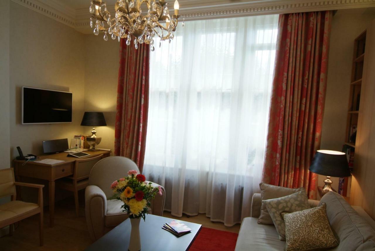 Chelsea: Exceptional 1Br W/Views Of The River Thames & Battersea Park Apartment Лондон Екстериор снимка